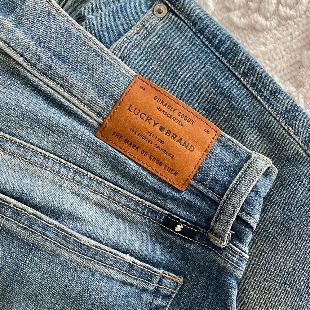 Lucky Brand Jeans - Picture 8 of 8